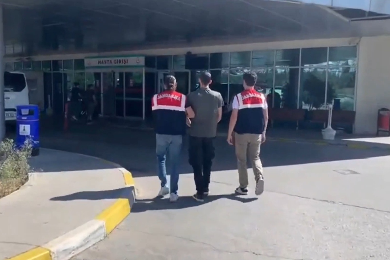 Bursa'da FETÖ operasyonunda 5 şüpheli yakalandı