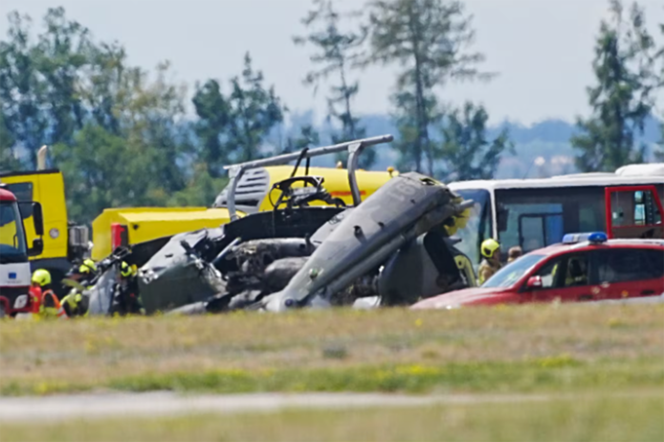 Çekya'da askeri helikopter düştü: 1 ölü