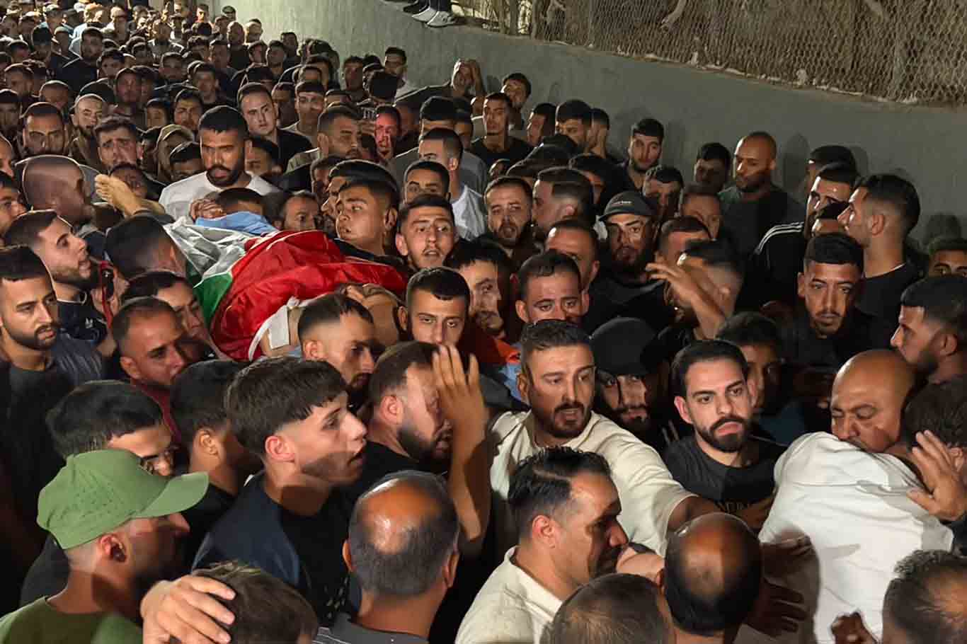 Yahudi çeteler Batı Şeria'da 20 Filistinliyi şehit etti