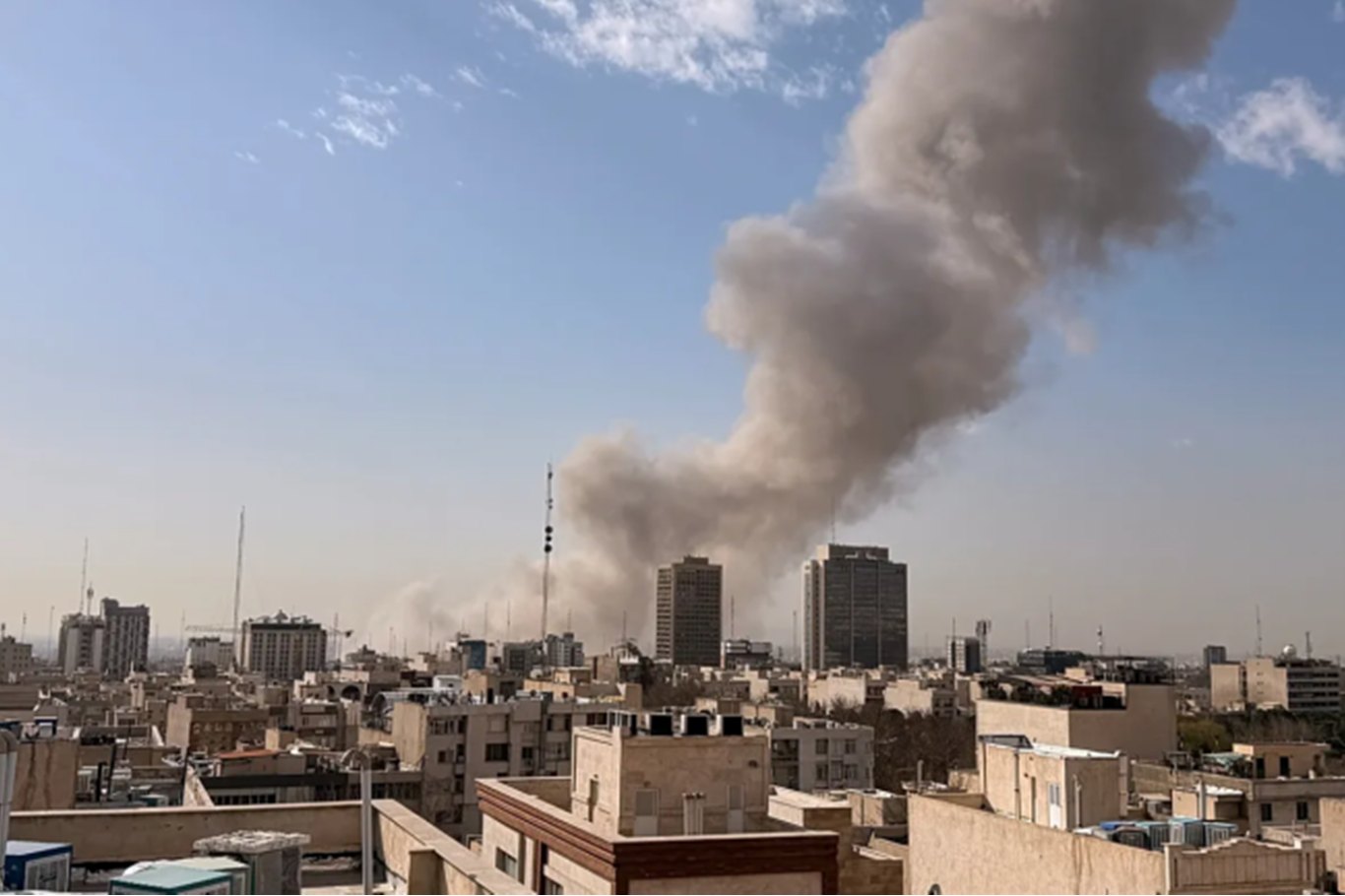 ABD'nin Ahvaz'a saldırısında 4 şehit