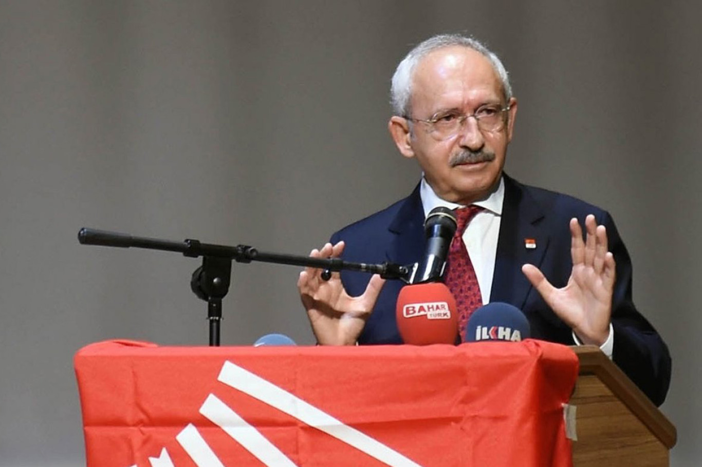 Kılıçdaroğlu: CHP arınmak zorunda olan  bir partidir