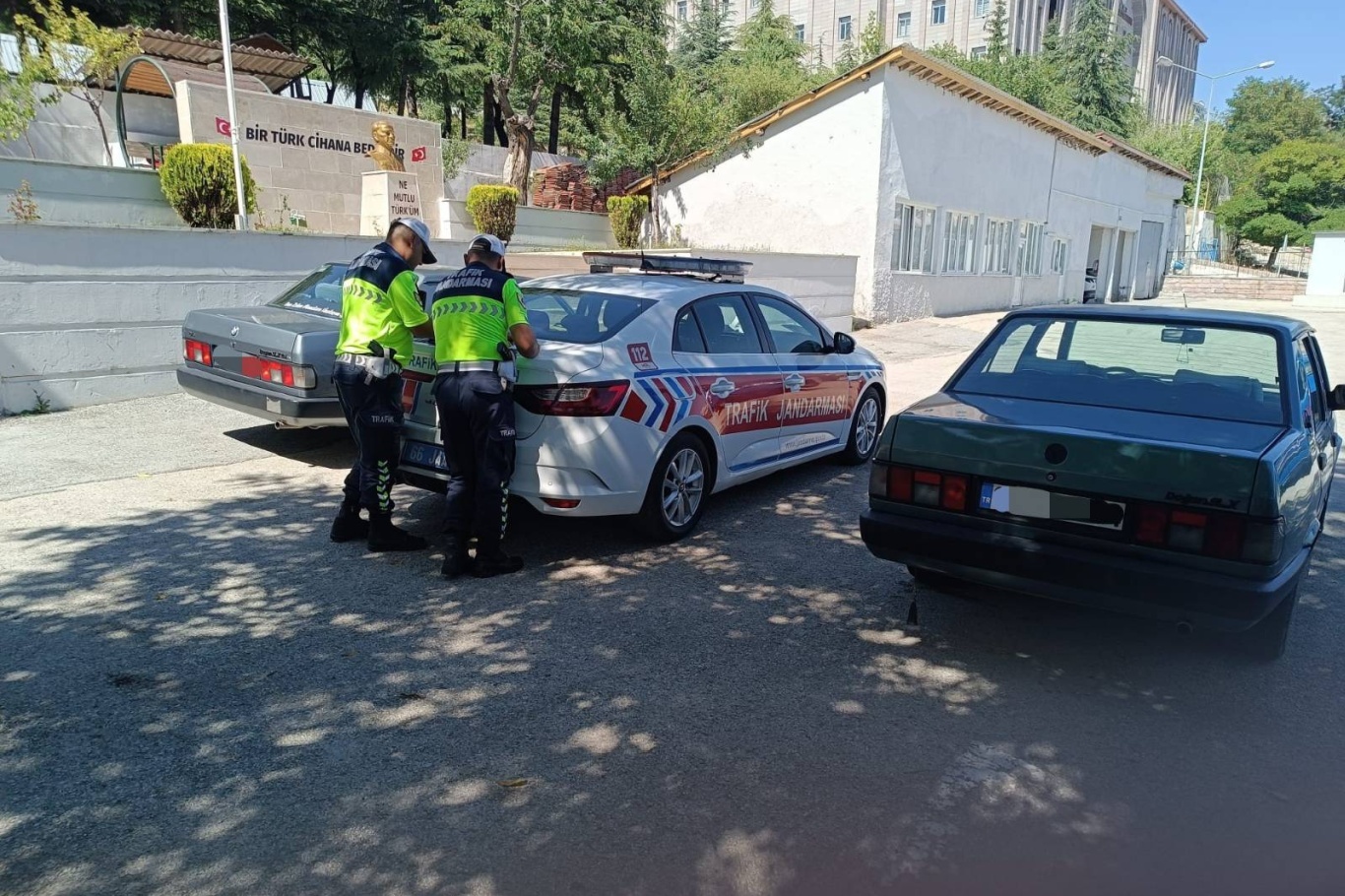 Yozgat'ta drift atan 2 sürücüye 560 bin lira ceza uygulandı