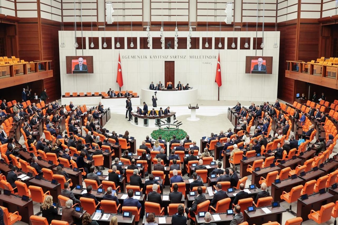 Öğrenci affı ve çocuk düzenlemesi