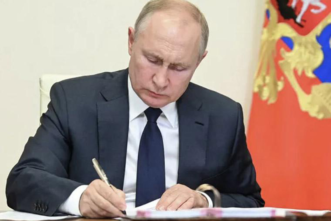 Rus ordusundaki asker sayısı artırıldı