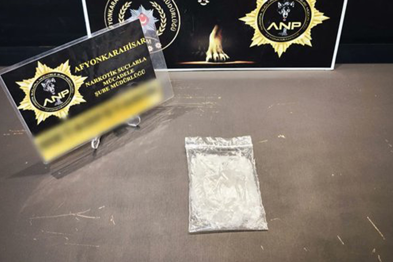 Afyonkarahisar'da uyuşturucu operasyonu: 3 şüpheli tutuklandı