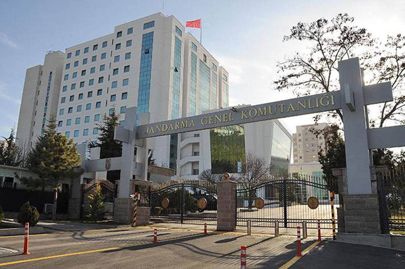 Jandarma ve Sahil Güvenlik'te atama ve terfiler Resmî Gazete'de