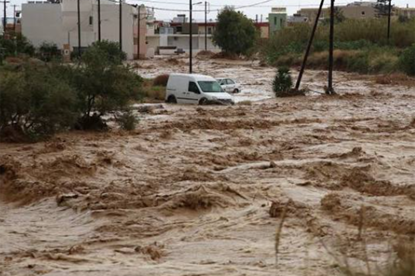 Yunanistan'da yangınlardan sonra sel felaketi 