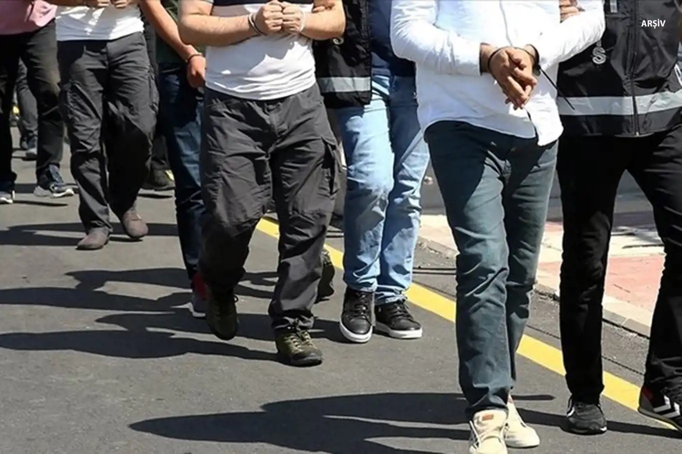 Rize'de aranan 54 şahıs yakalandı