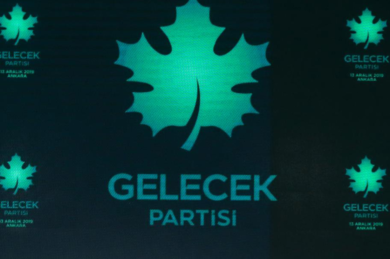 Gelecek Partisi feshedildi