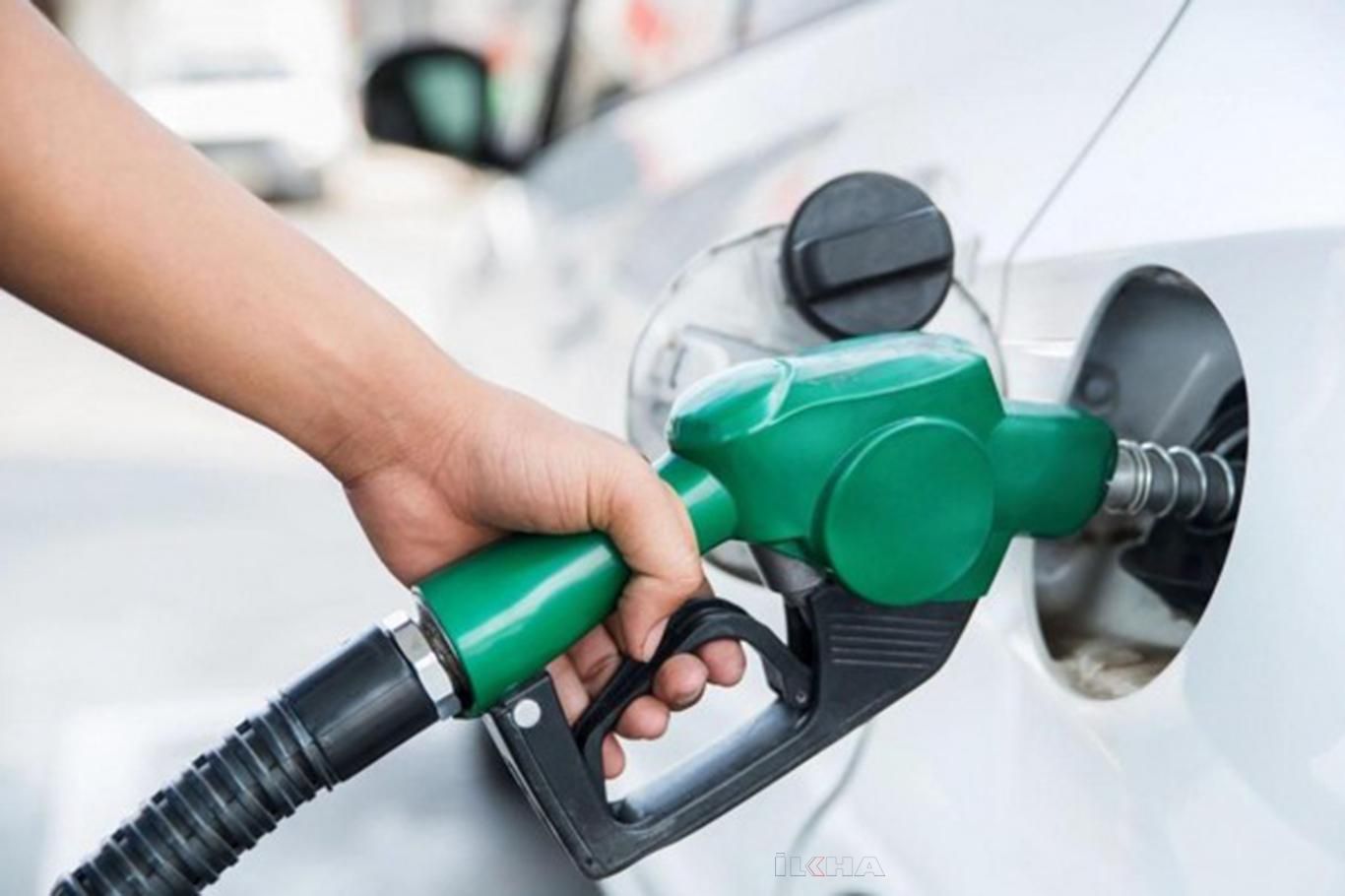 Motorin 100 TL'yi aştı