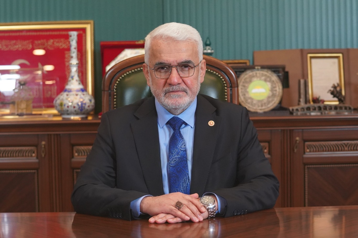 HÜDA PAR Genel Başkanı Yapıcıoğlu'ndan Manisa'daki saldırı sonrası 'manevi eğitim' ve 'aile' vurgusu
