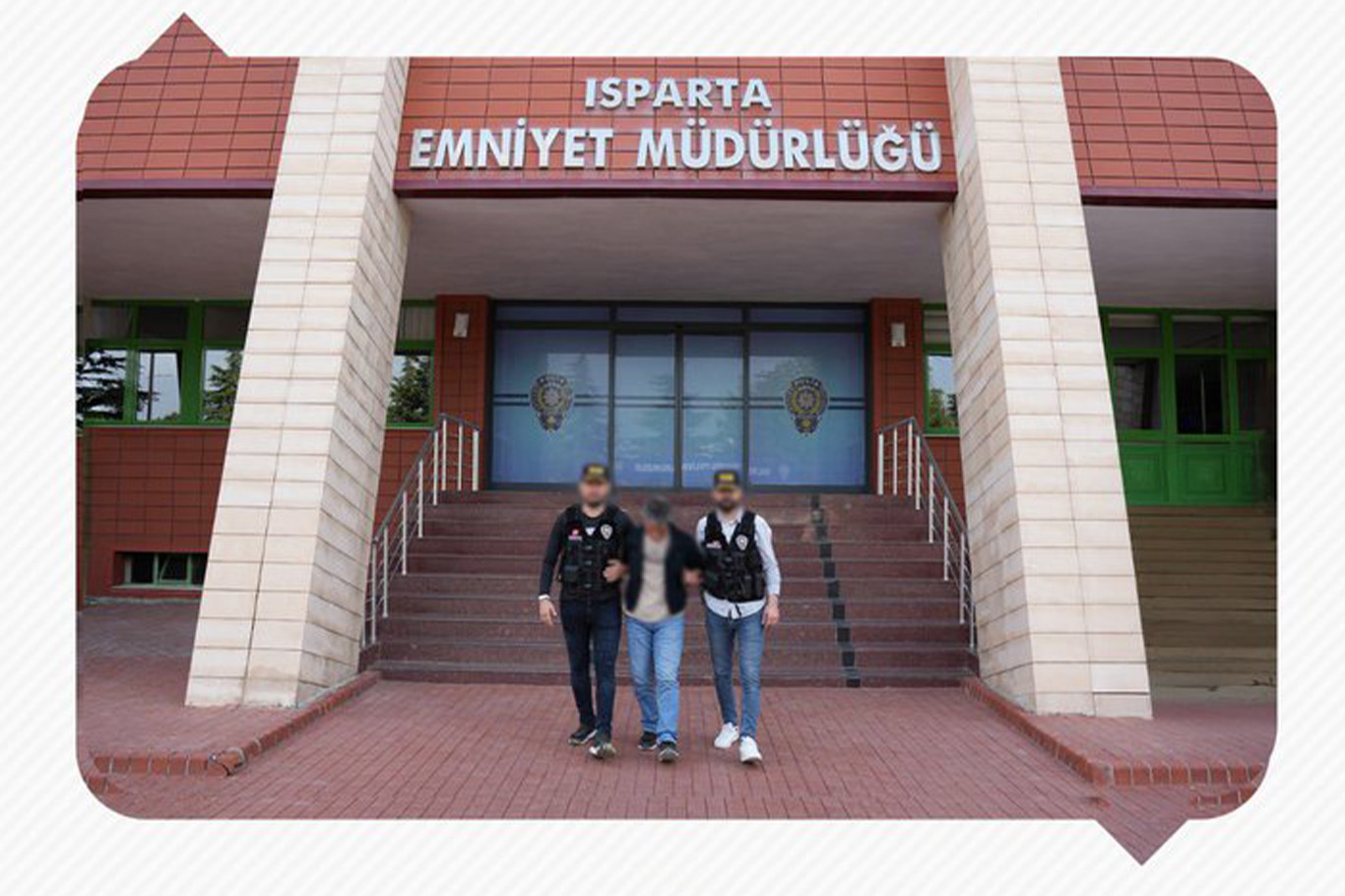 Isparta’da 10 yıl 8 ay hapis cezasıyla aranan şahıs yakalandı