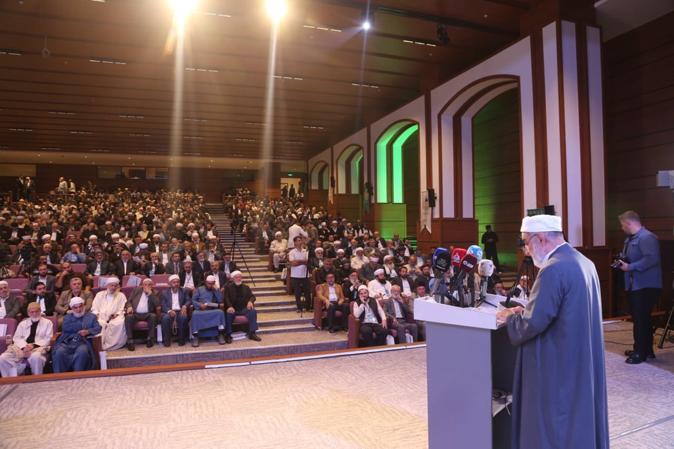 11'inci Alimler Buluşması Diyarbakır'da başladı