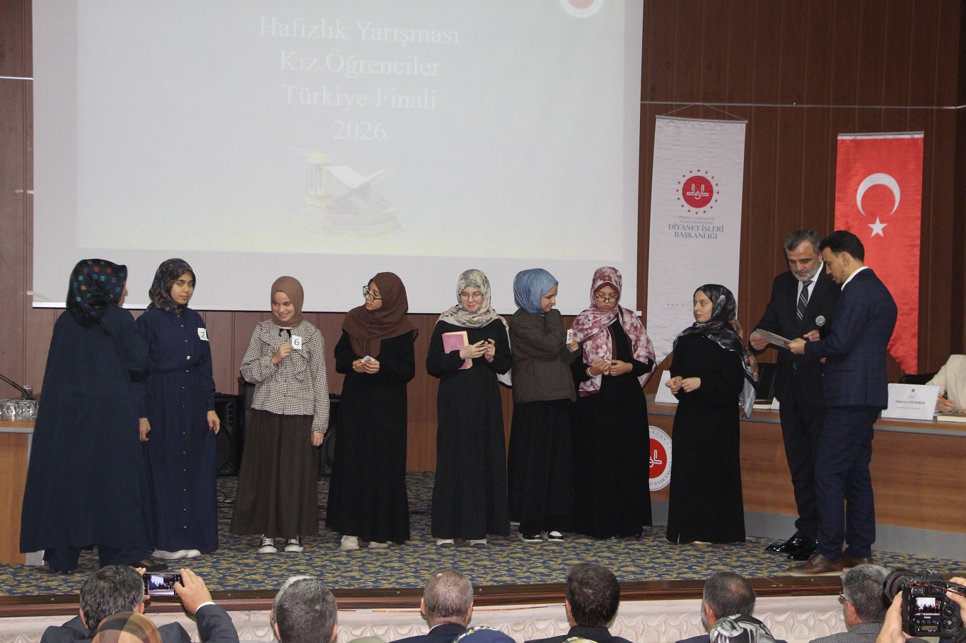 Mardin'de hafızlık yarışmasının Türkiye finali düzenlendi