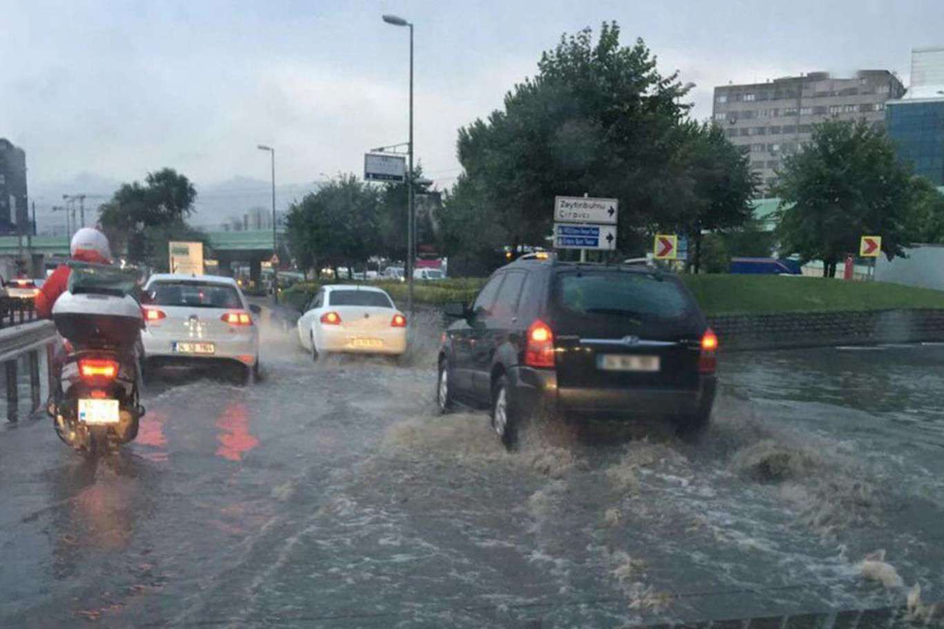 İstanbul'da akşam sağanak yeniden kuvvetlenecek