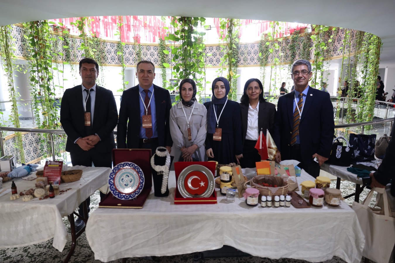 ANADOLUDAKİLER: GAP BEDESTEN TEKNİK DESTEK PROGRAMI AÇILIŞ TOPLANTISI VE EĞİTİM PROGRAMI ŞANLIURFA’DA GERÇEKLEŞTİRİTİLDİ;