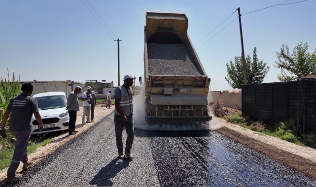 SURUÇ’TA 7 KİLOMETRELİK YOL SATHİ ASFALTLA YENİLENDİ