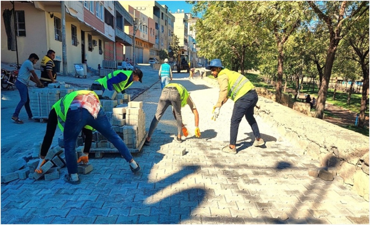 Eyyübiye yolları için kalıcı çözümler uygulanıyor;