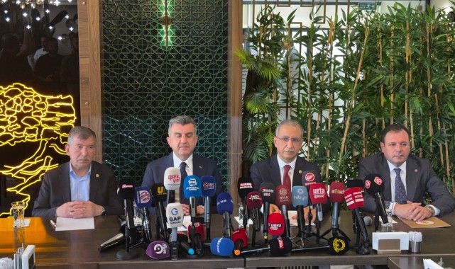 Şanlıurfa Heyetinden Suriye Çıkartması