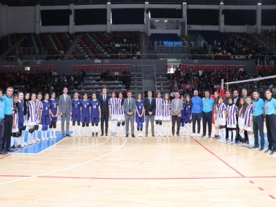 OKUL SPORLARI MÜSABAKALARININ AÇILIŞ SEREMONİSİ GERÇEKLEŞTİRİLDİ