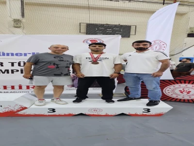 Türkiye 3. sü oldu milli takıma girdi