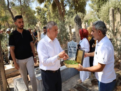 İHA Muhabiri Muhammet Abdülkadir Esen mezarı başında anıldı
