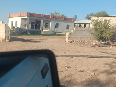 Zorla eve çöktüler